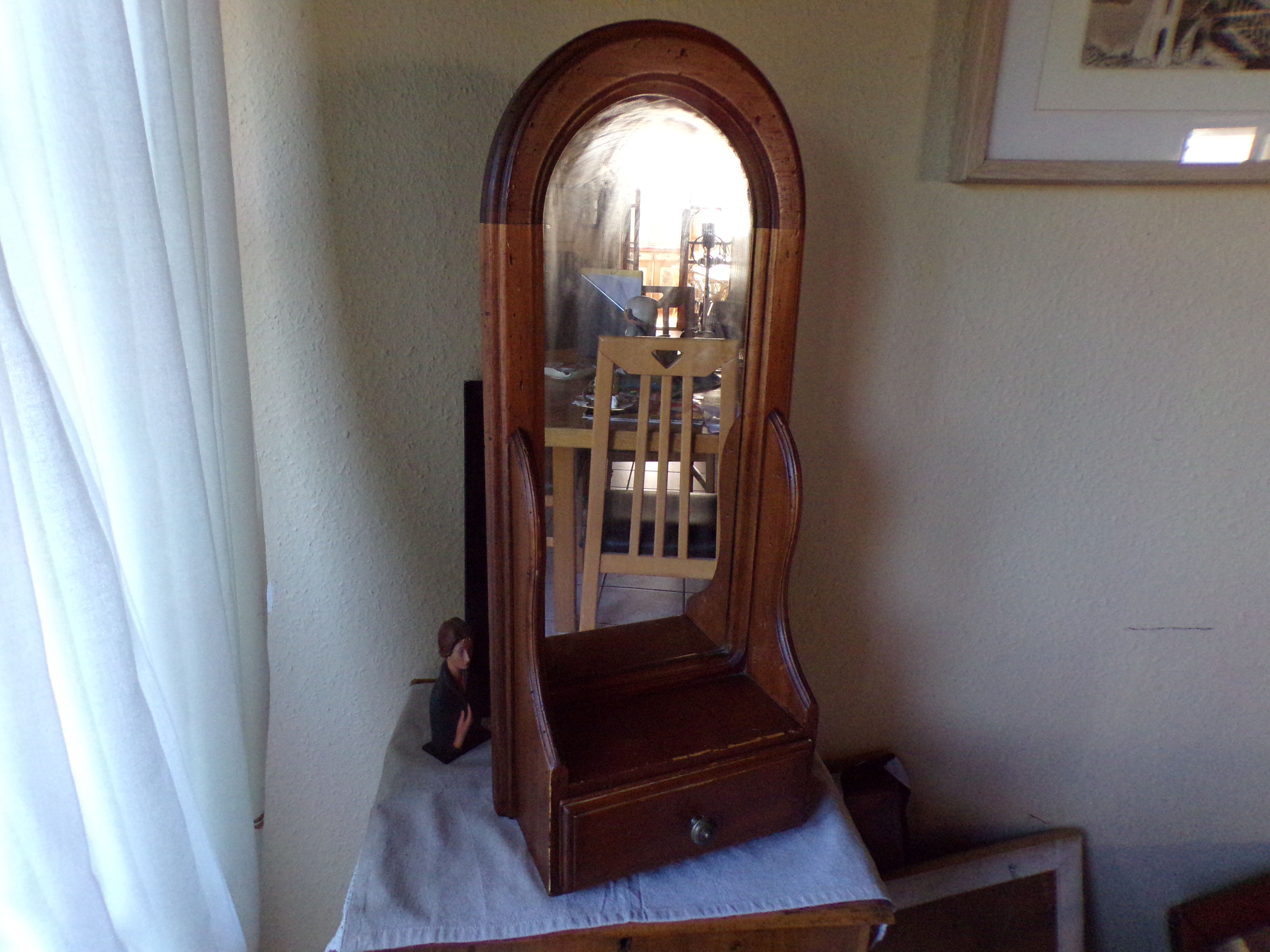 Mirror makeup furniture with Vintage drawer