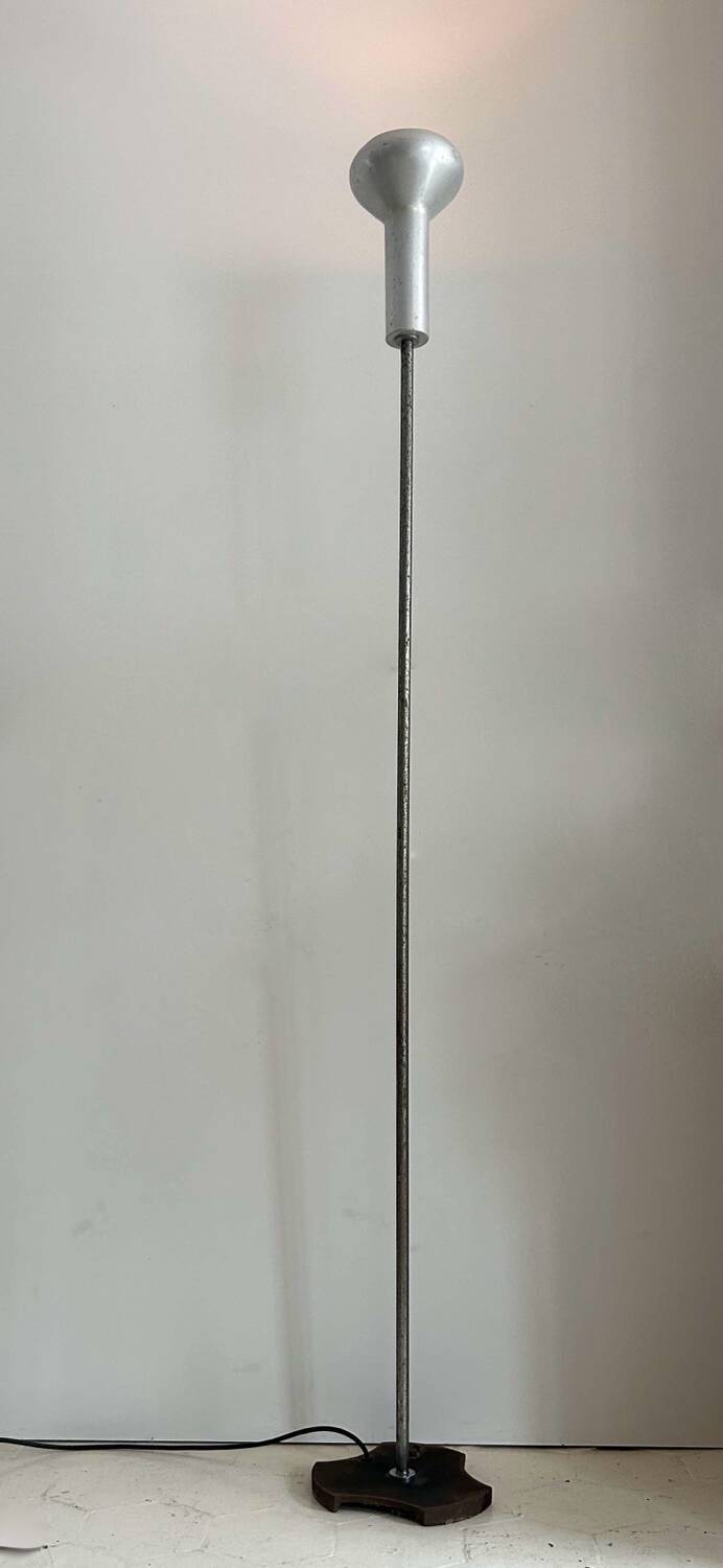 Vintage modernist floor lamp, Gino Sarfatti model 1073, Arteluce Italy 1956