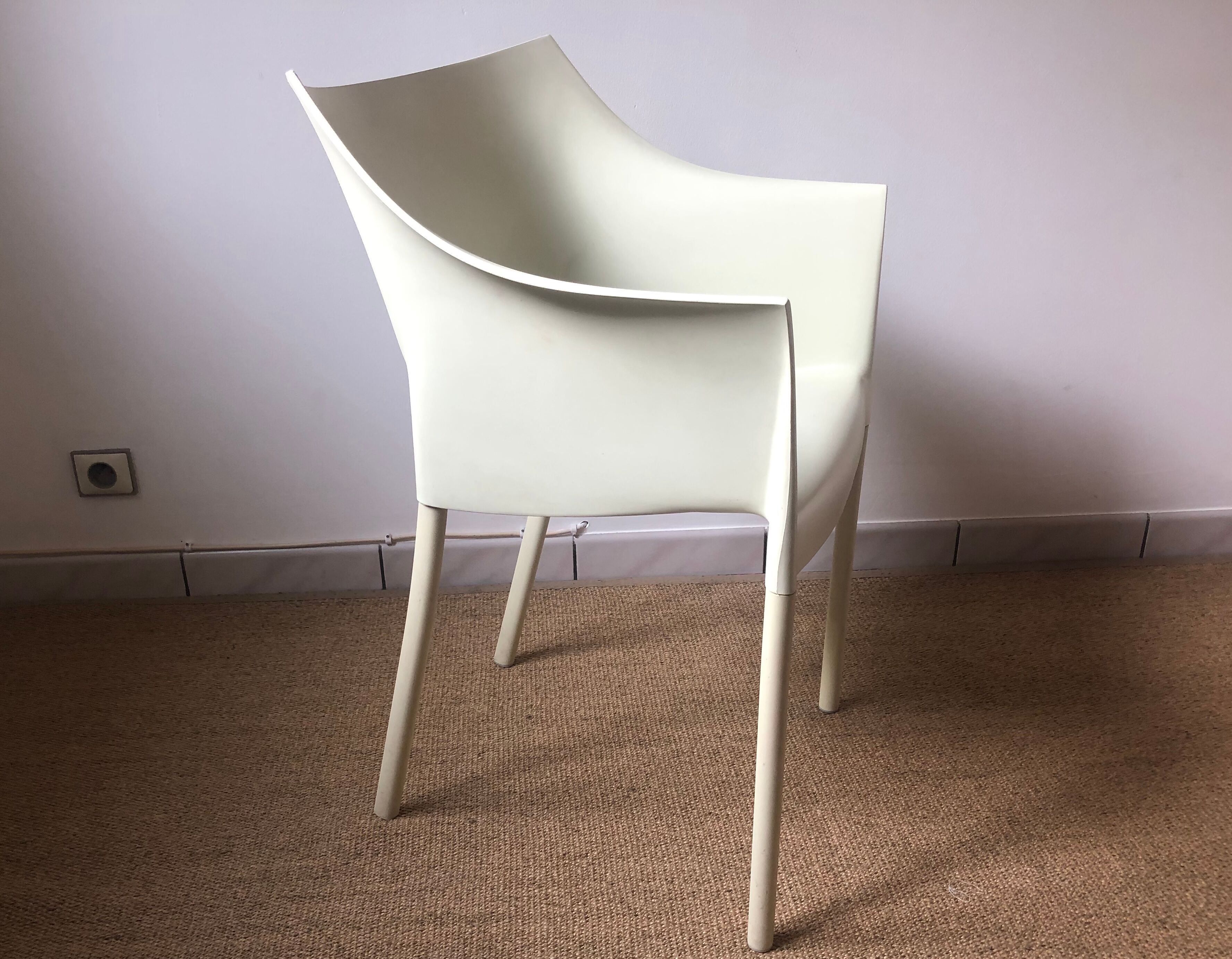 Fauteuil Dr No édité par Kartell design Philippe Starck 90