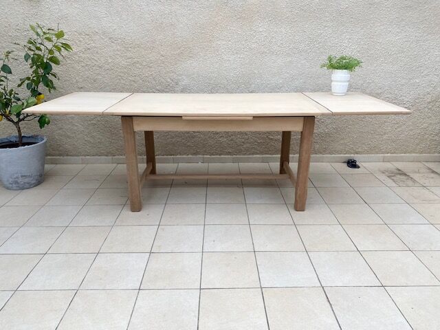 Extended farmhouse table