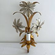 Vintage Hollywood Regency gold metal leaf wall sconce.