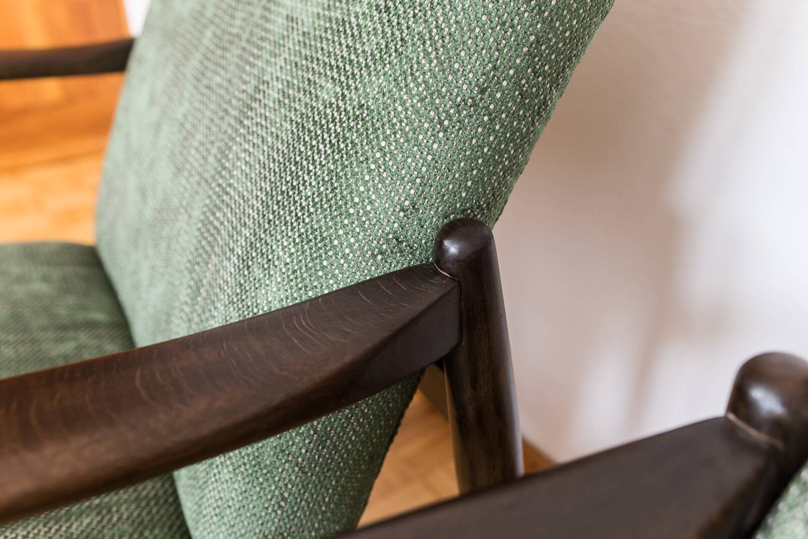 Paire de fauteuils GFM64 par Edmund Homa années 1960