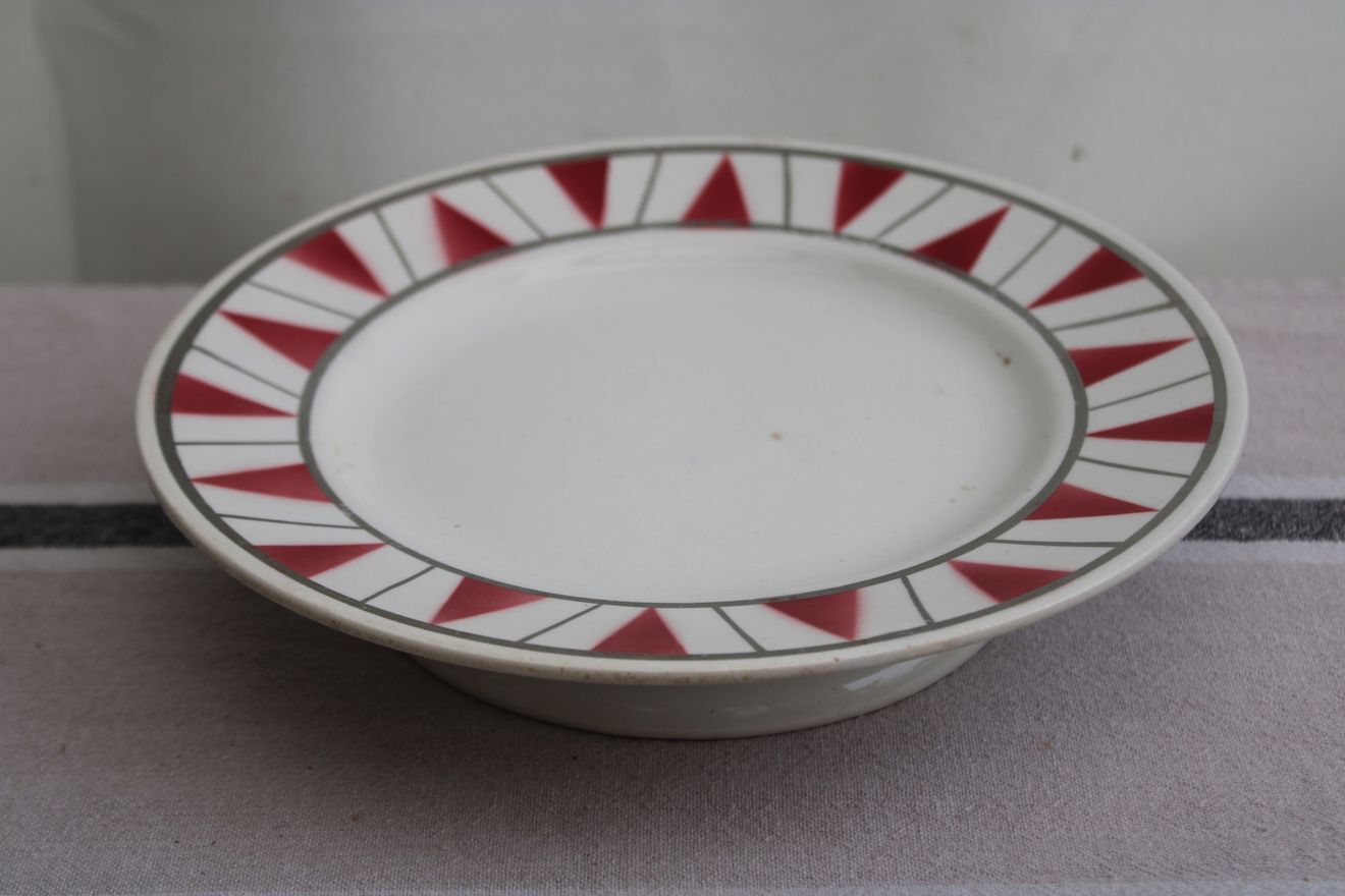 Ceramic standing cut