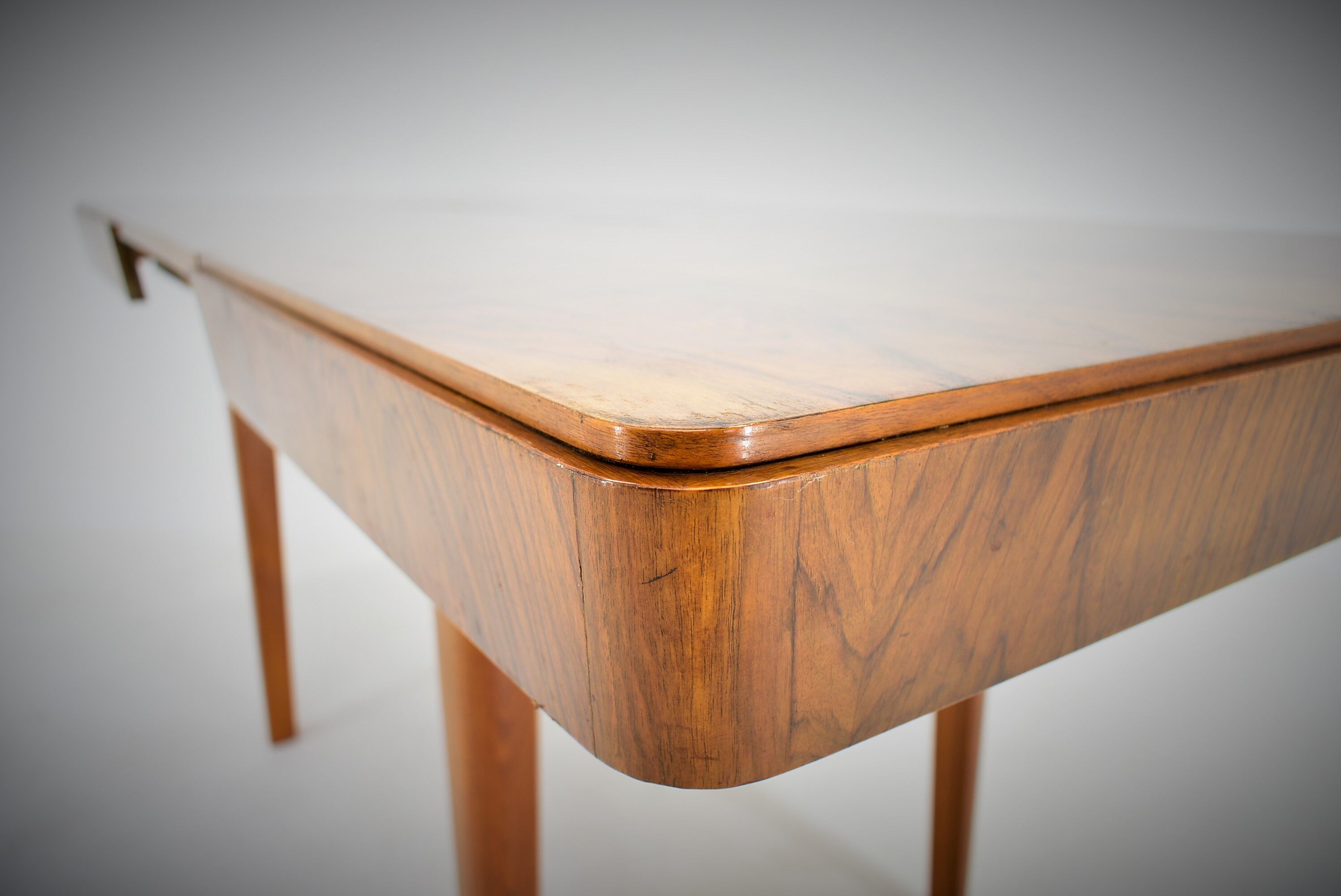 Table à manger extensible Jindřich Halabala pour UP Zavody, années 1950