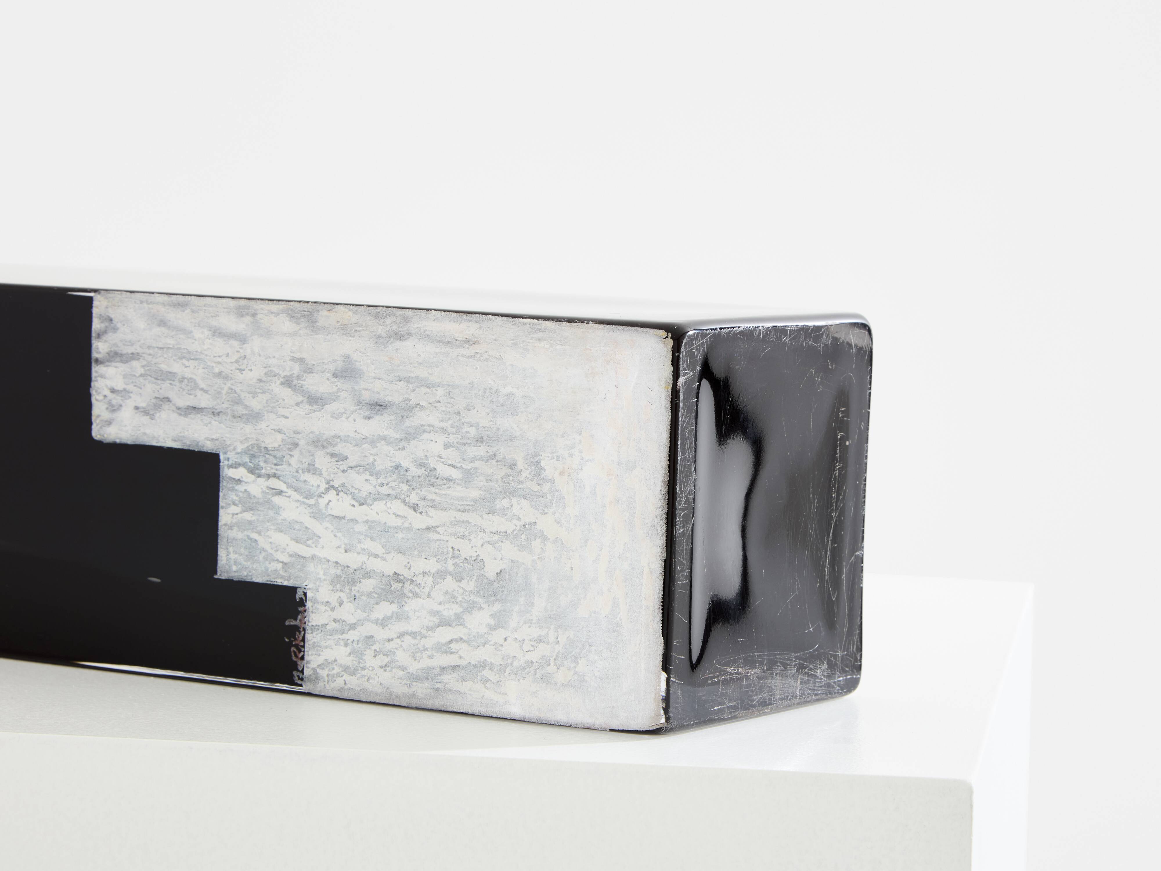 Art Deco vase in black and white opaline glass Anatole Riecke 1939