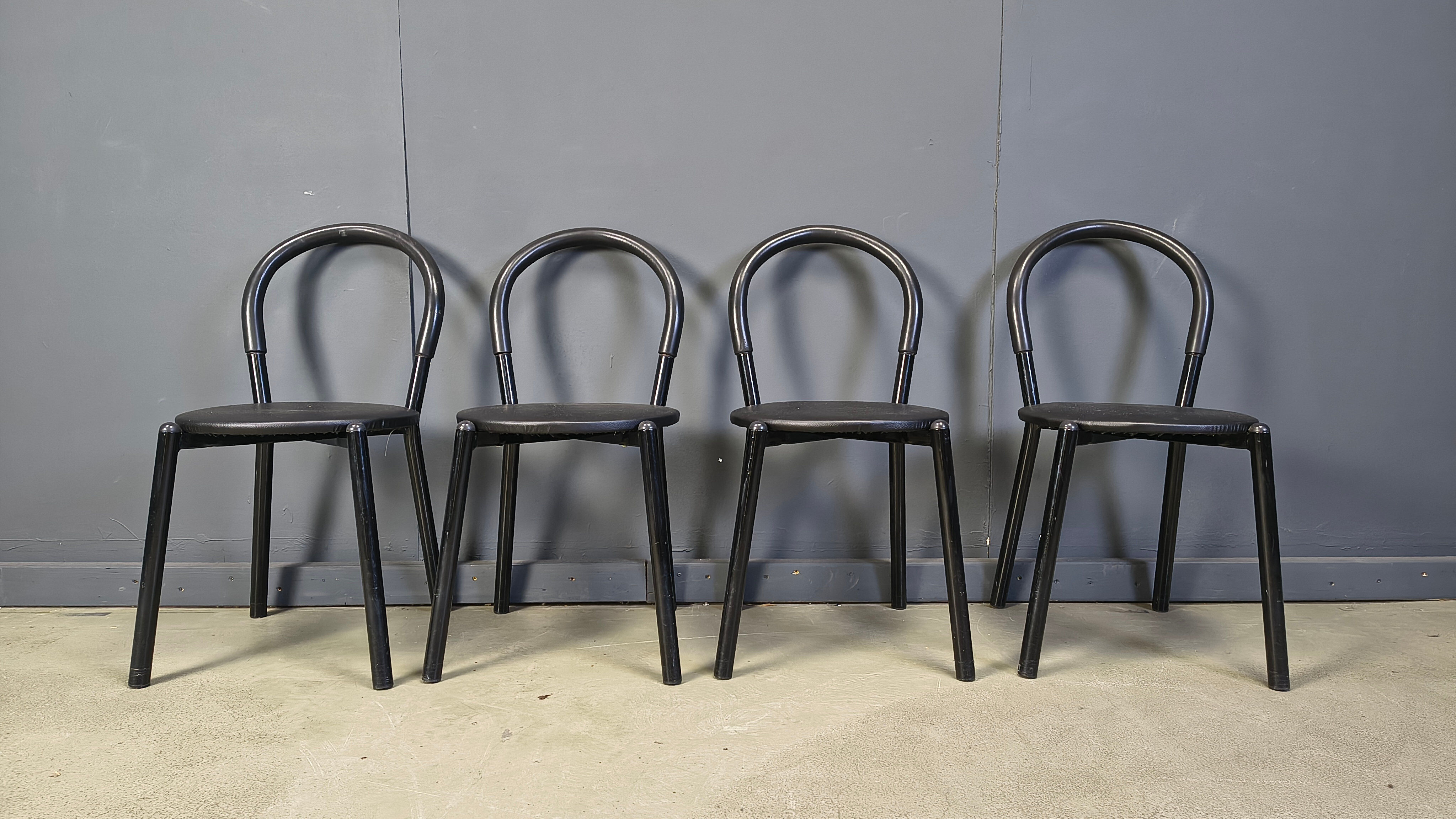 Postmodern Italian dining chairs set of 4 - 1980s