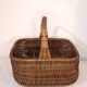 Panier vintage en rotin tressé