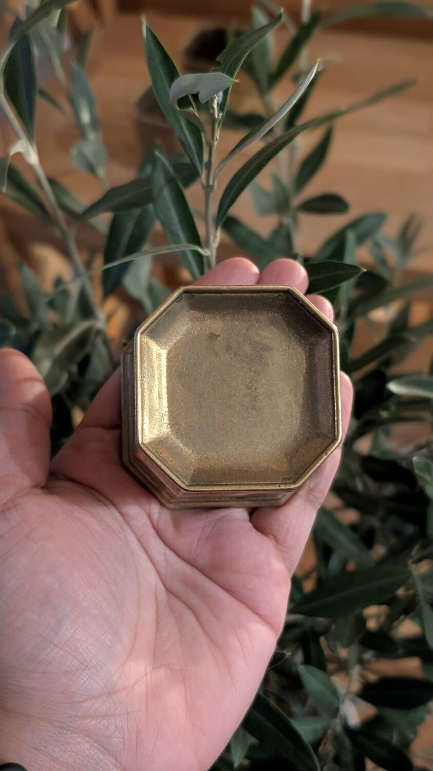Antique brass candlestick – octagonal shape – circa 1920–1950
