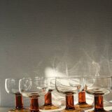 Lot of 9 glasses/cups from the 70s with amber feet