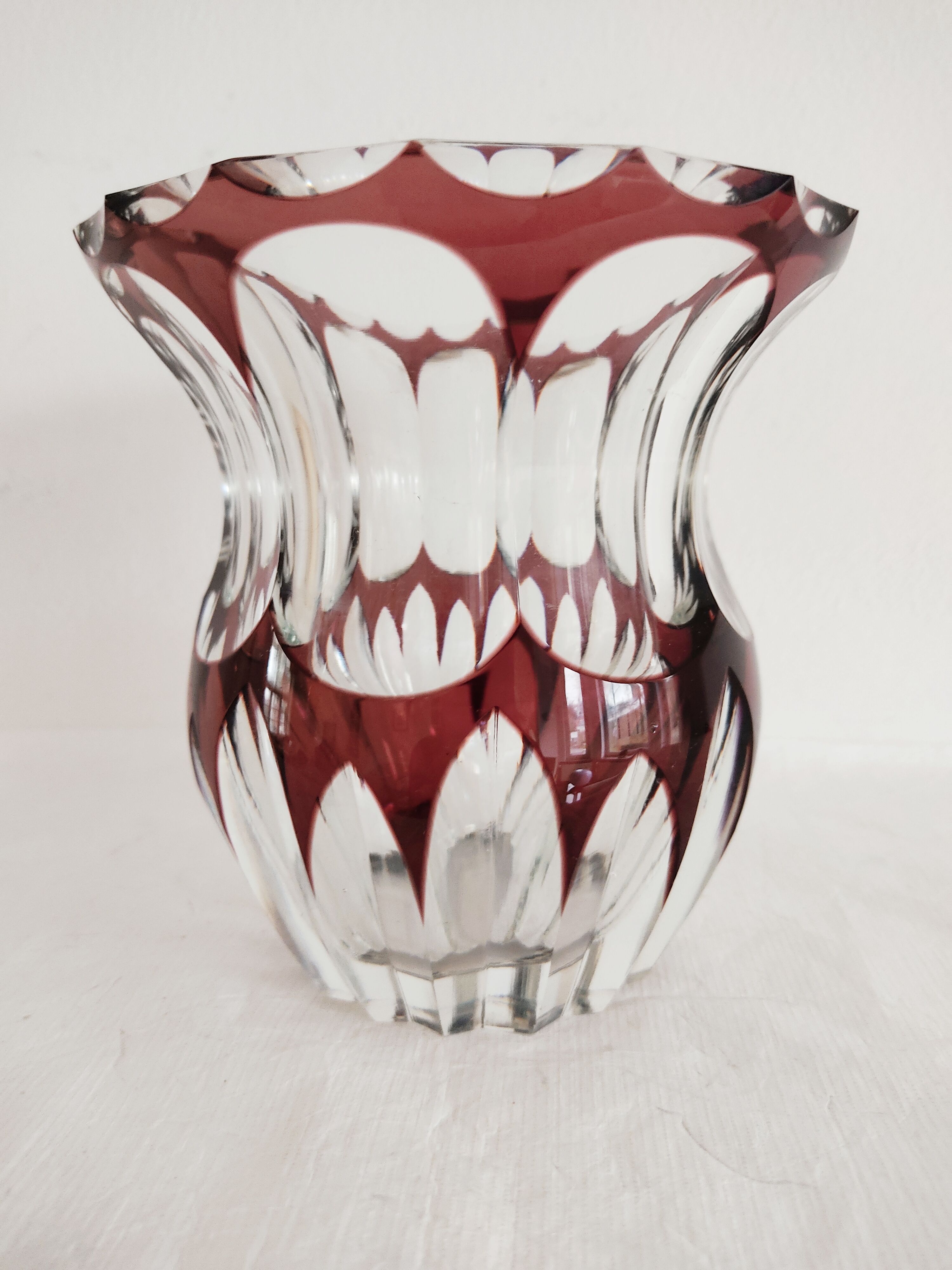 Val Saint Lambert plum crystal vase