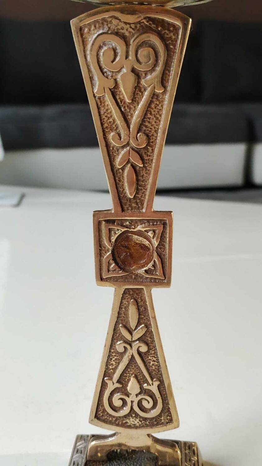 Hebrew/Jewish Flambeau candle holder, engraved Israel. In brass with an old gold patina. Floral patterns/25 cm