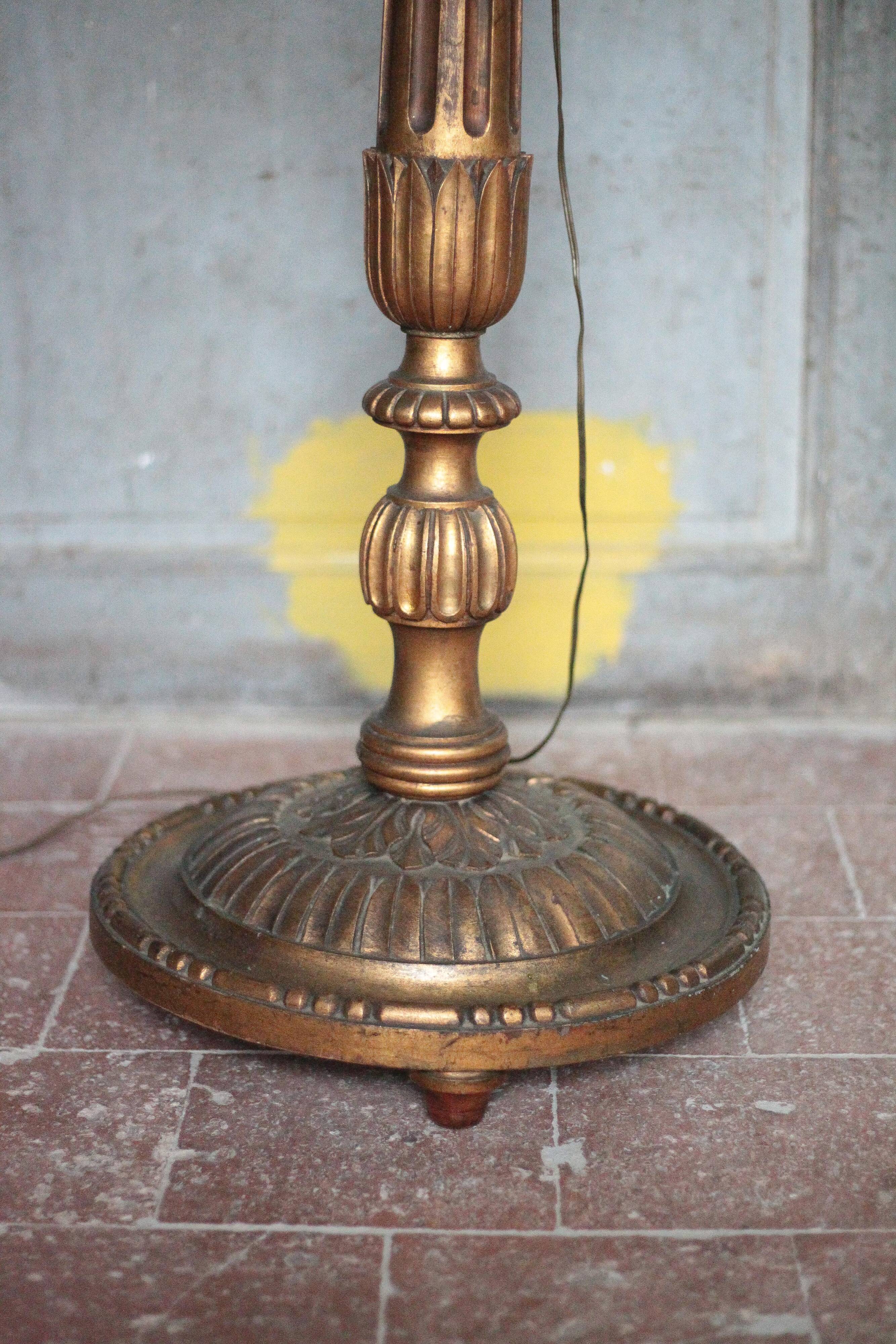 Florentine gilded wood floor lamp, floor lamp with lampshade