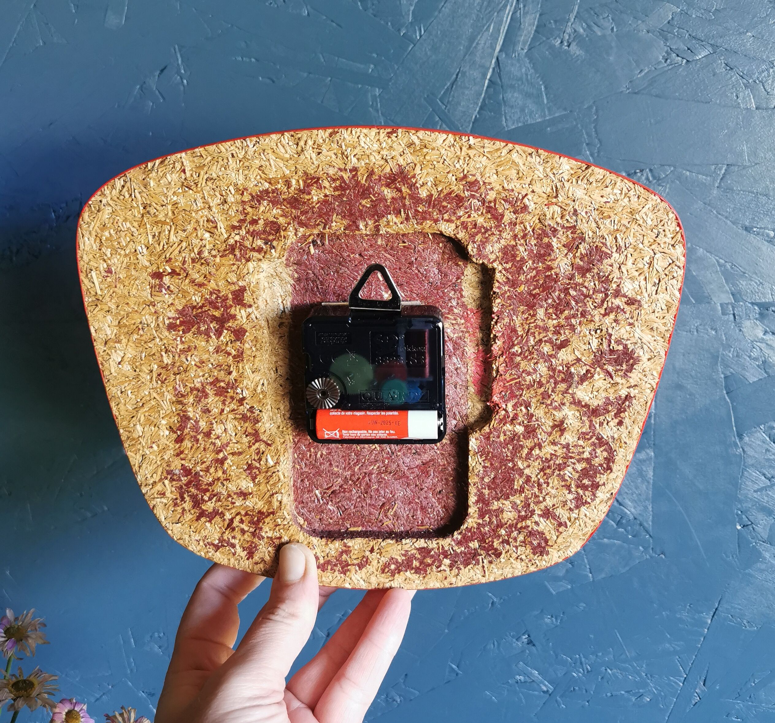 Vintage formica silent trapezoid wall clock "Flash black transistor"