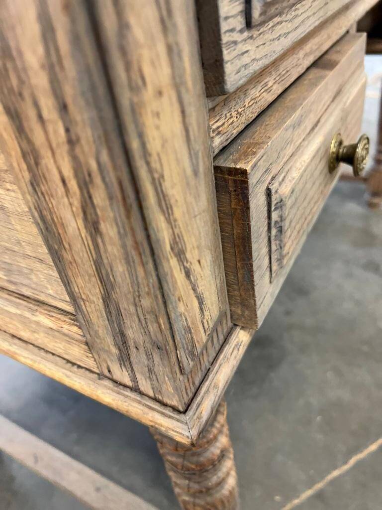 Antique wooden desk/side table with drawers