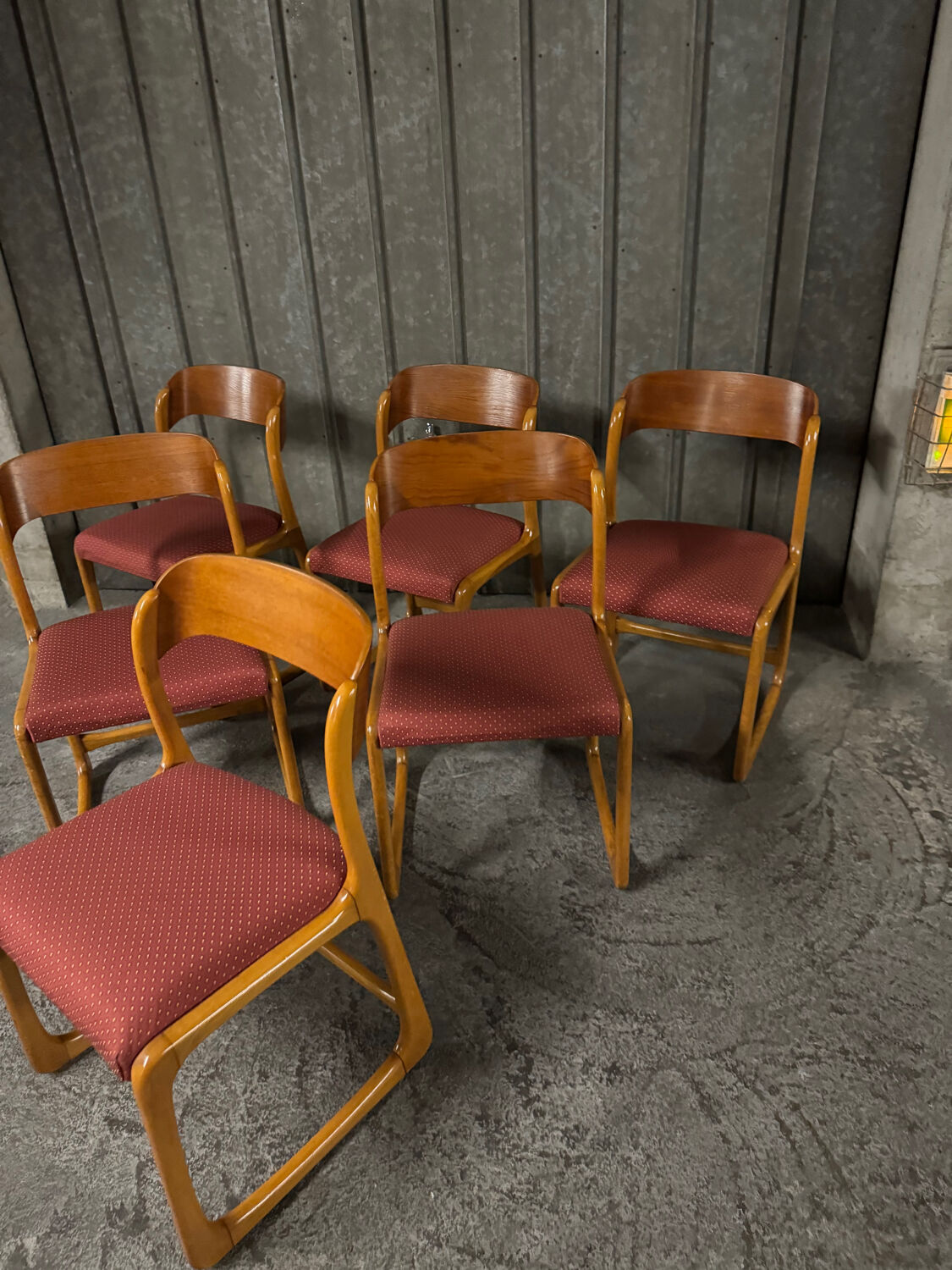 Set of 6 sled chairs