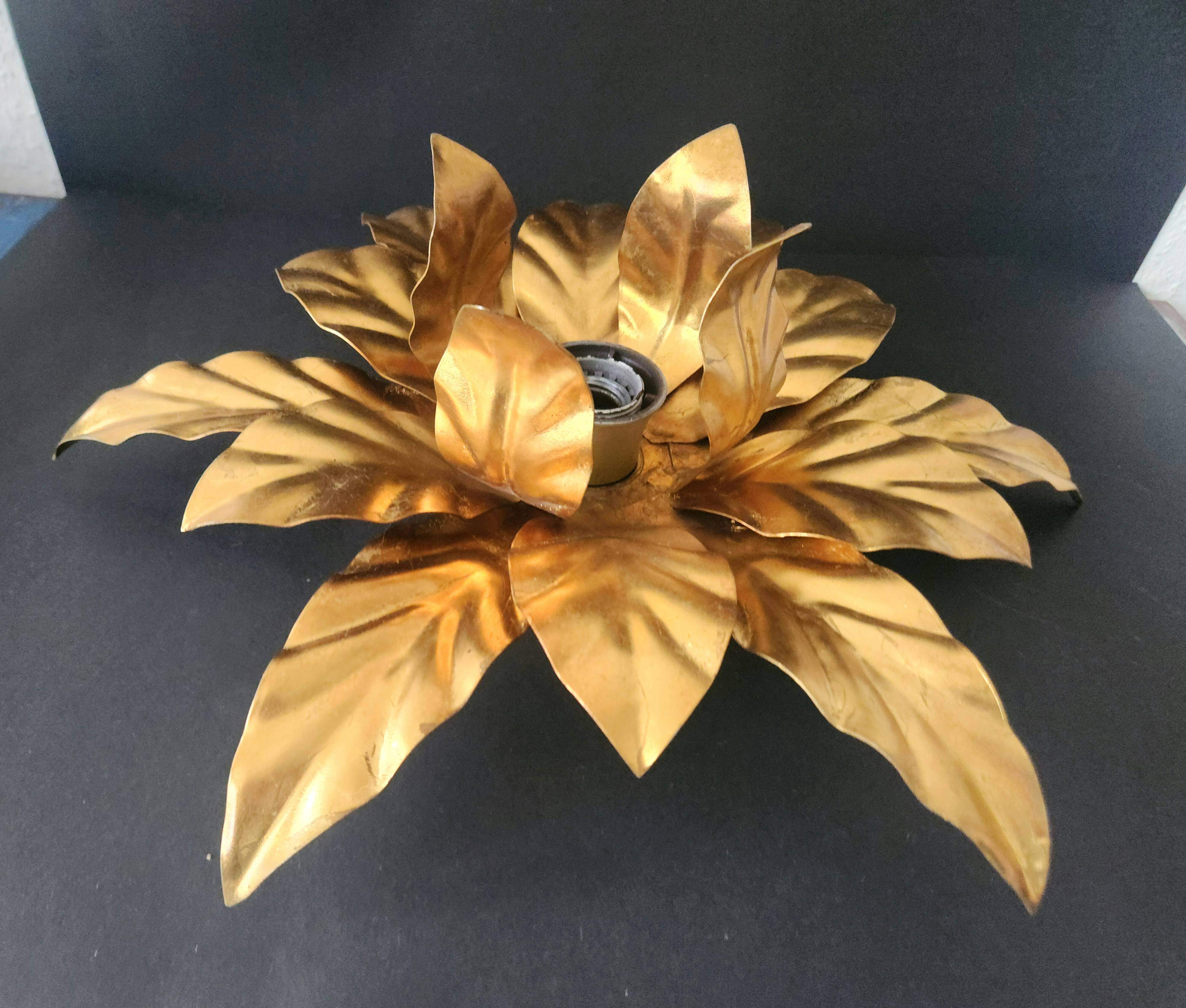 Hollywood Regency Florentine Flower-Shaped Gilt Flush Mount Hans Kögl Italy