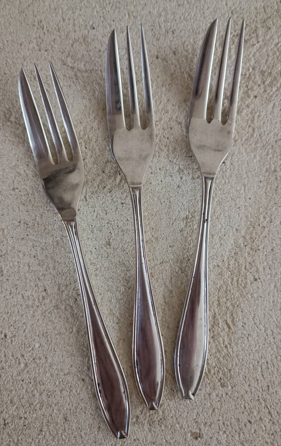 3 silver-plated cake forks