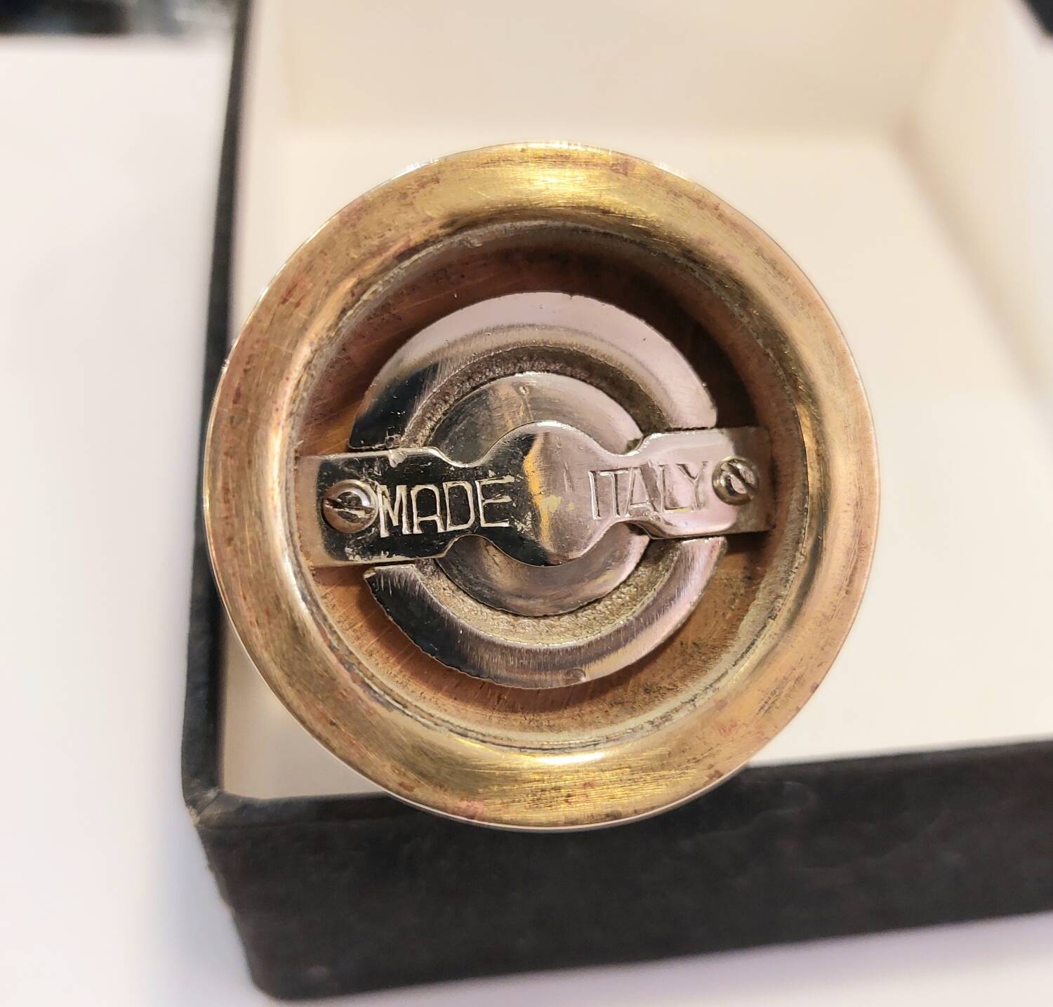 Varnished wood and brushed brass pepper mill