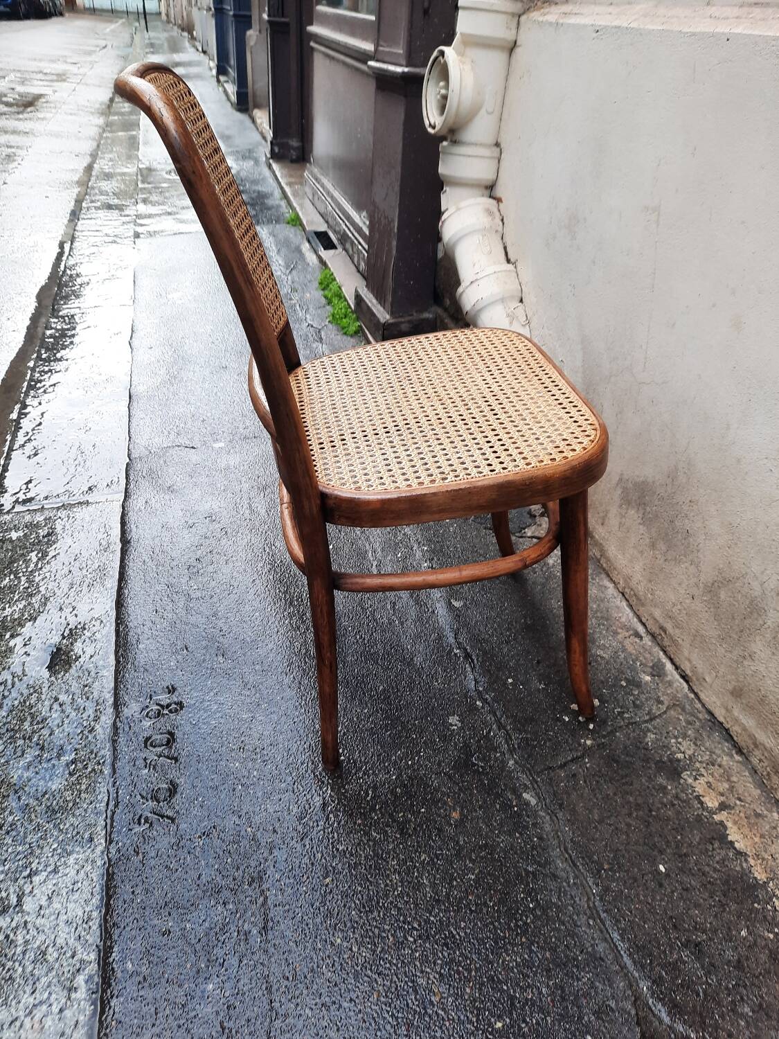 Vintage bistro chair
