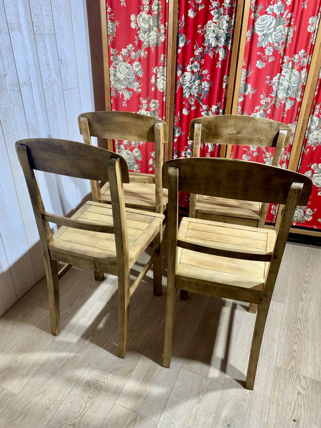 Lot de chaise