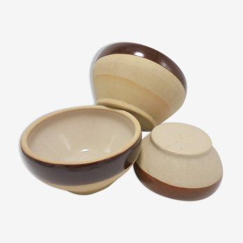 Trio of stoneware bowls