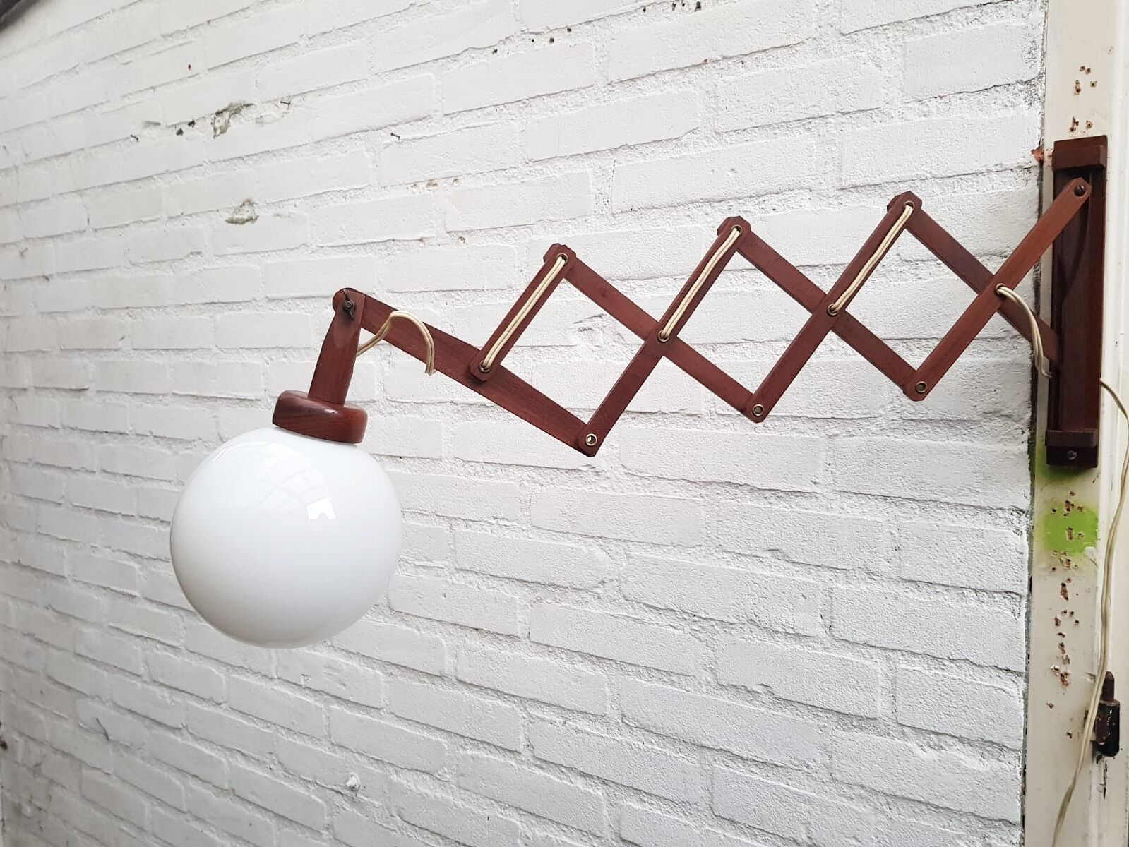 Vintage wooden scissors lamp with glass shade, '70s