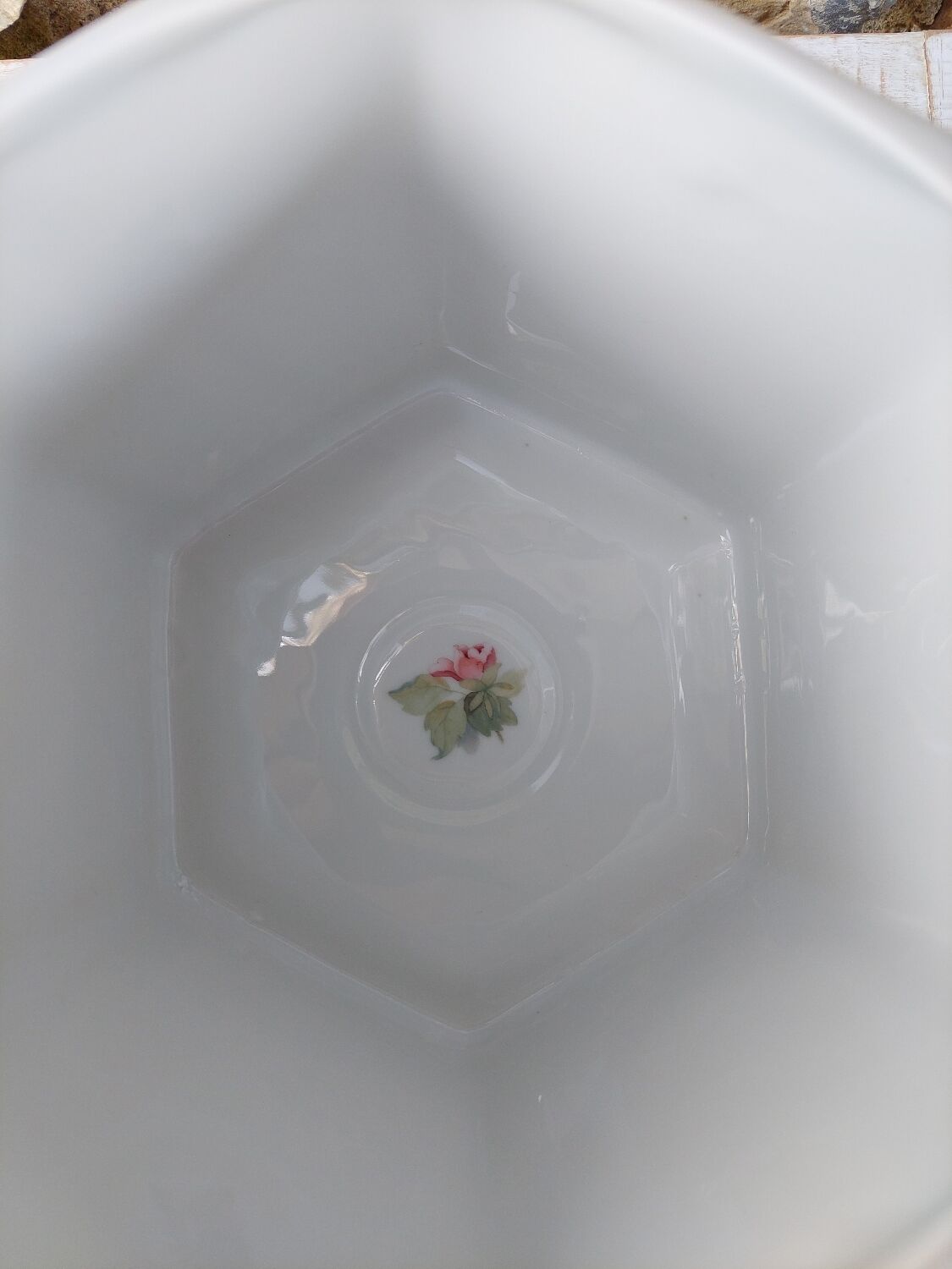 Vintage porcelain cache pot