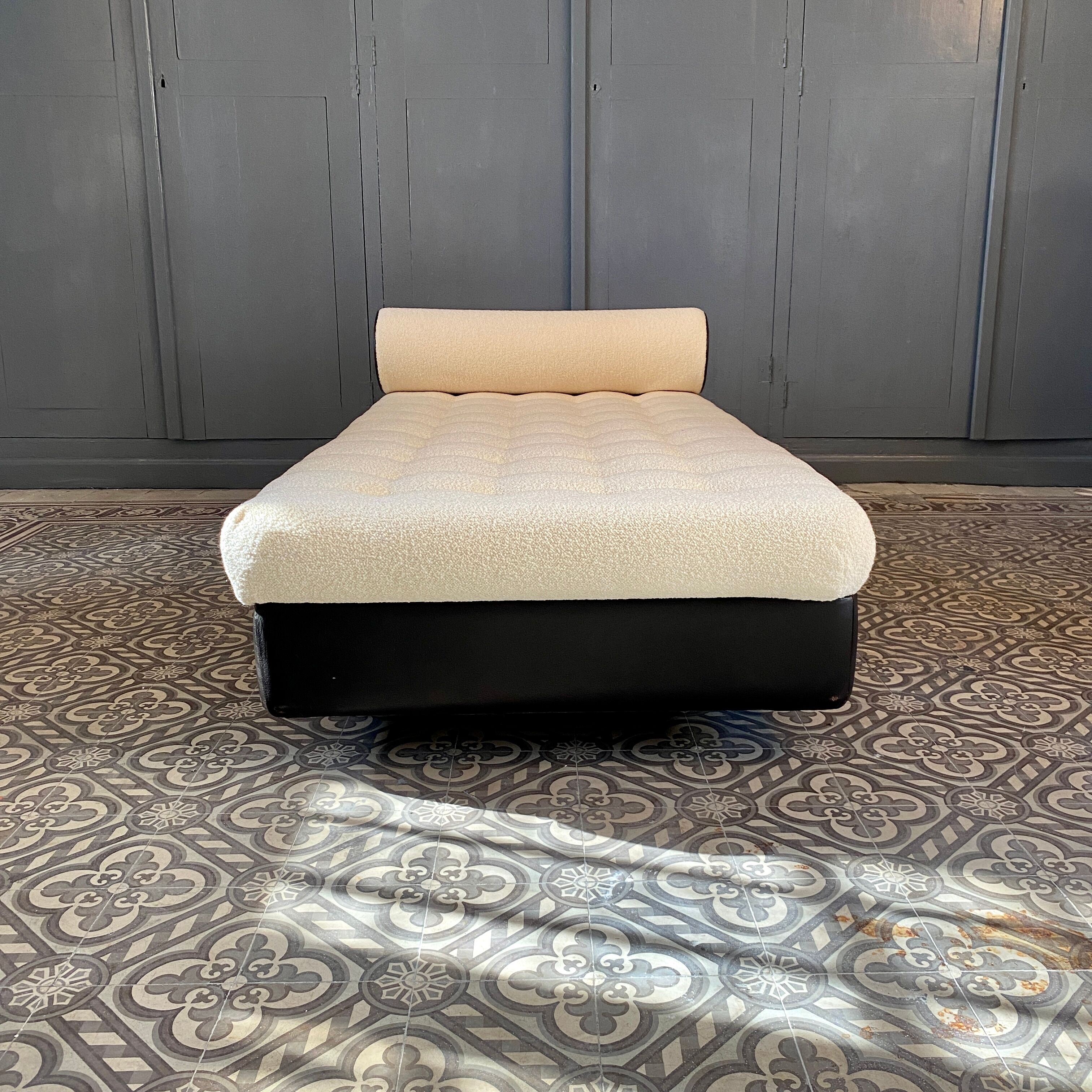 Daybed 1960, made in Sweden