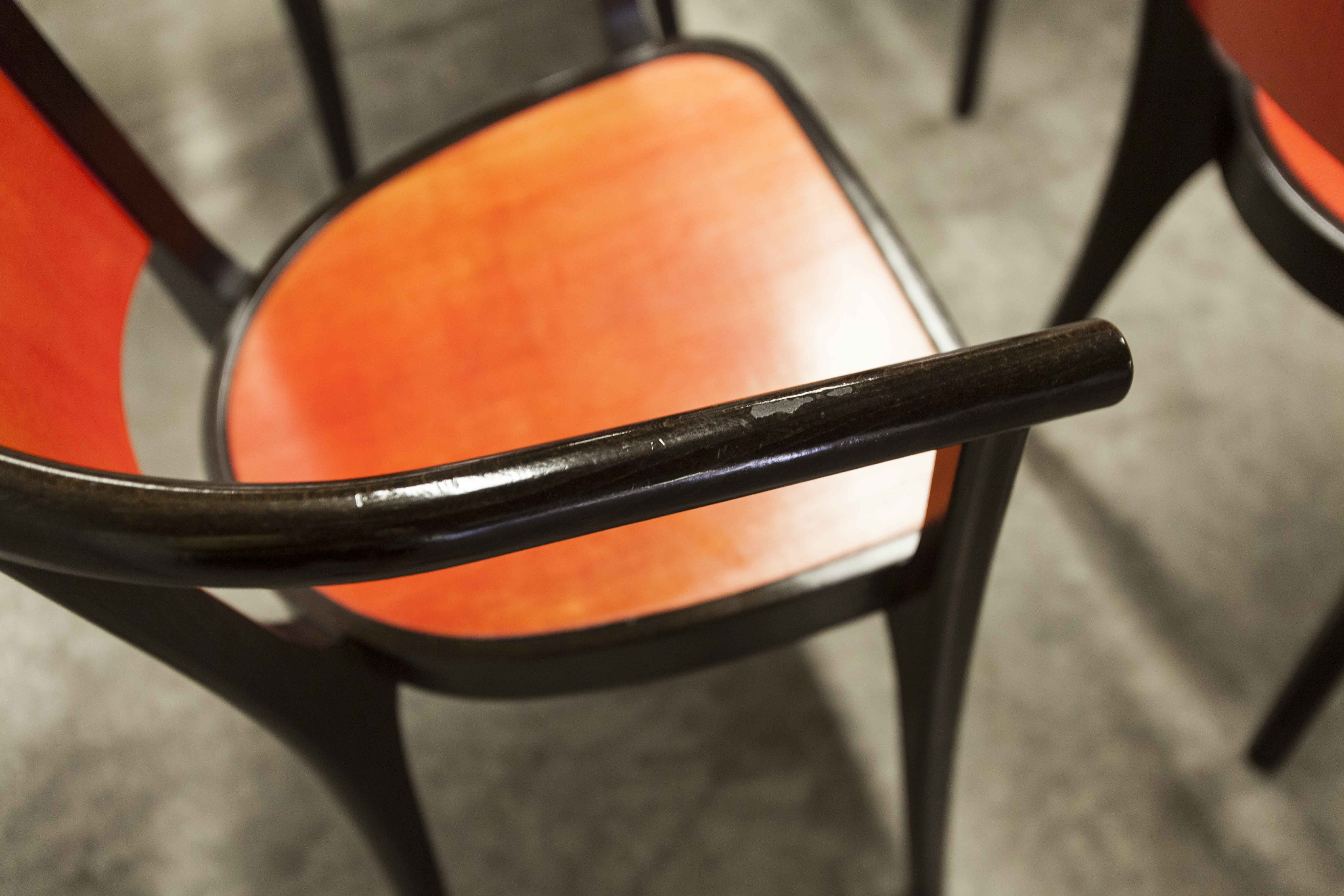 Table and 6 armchairs Baumann Diese, design Pagnon Pelhaître, Wenge color and red,