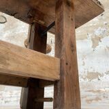 Solid wood carpenter's workbench