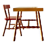 Vintage desk and chair for children in painted wood