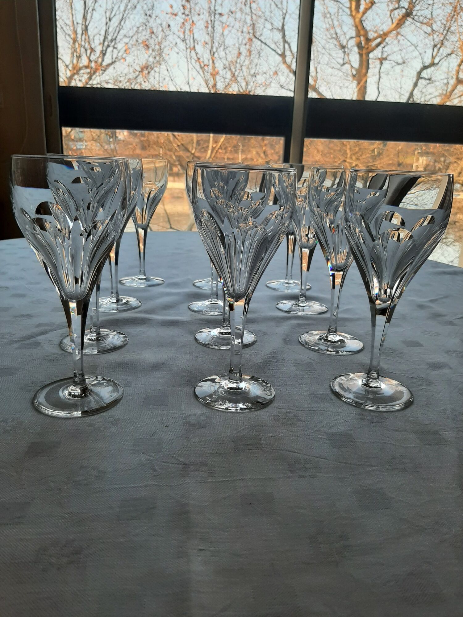 12 Milano Villeroy and Boch crystal walking glasses
