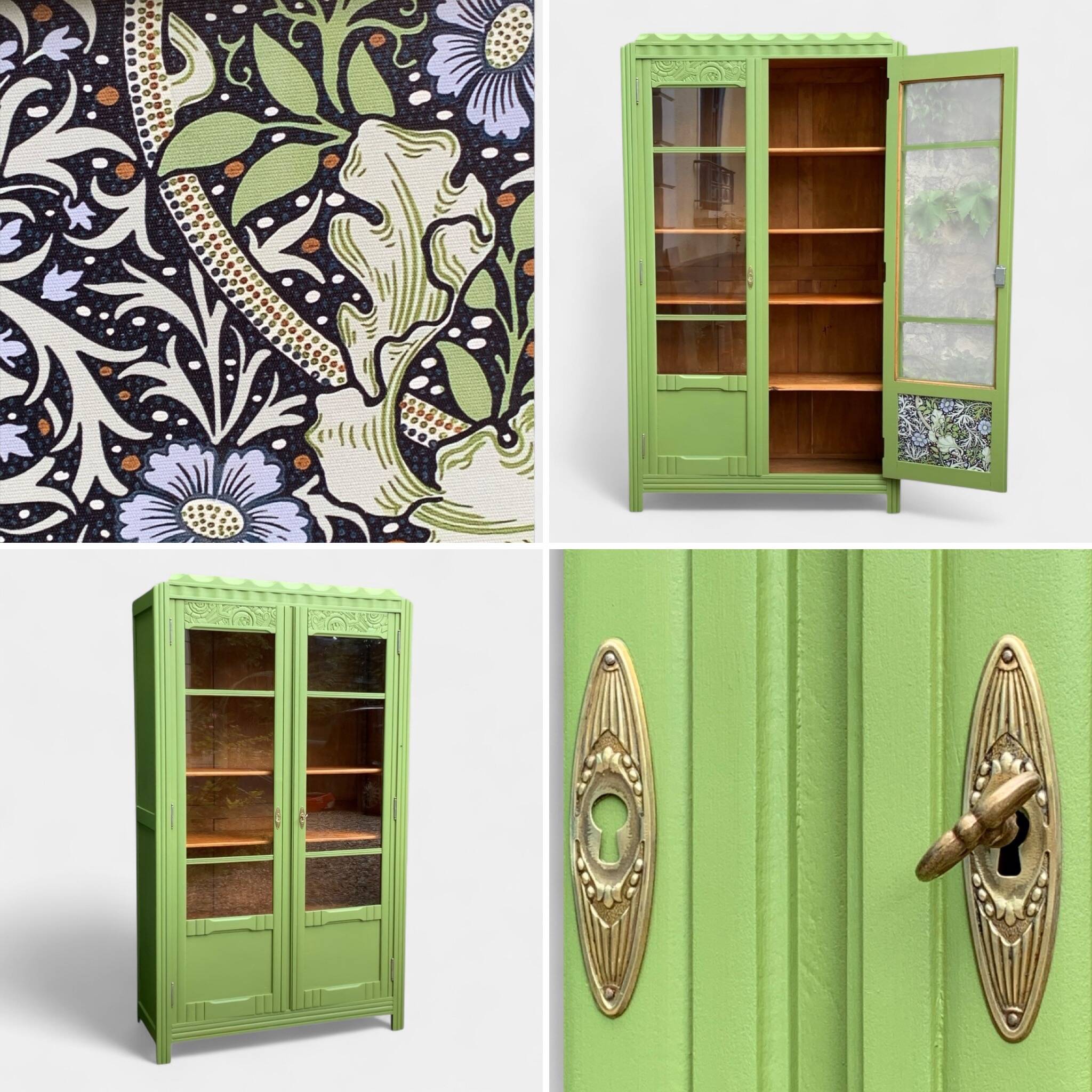 Armoire parisienne vitrée art déco 1930 kaki