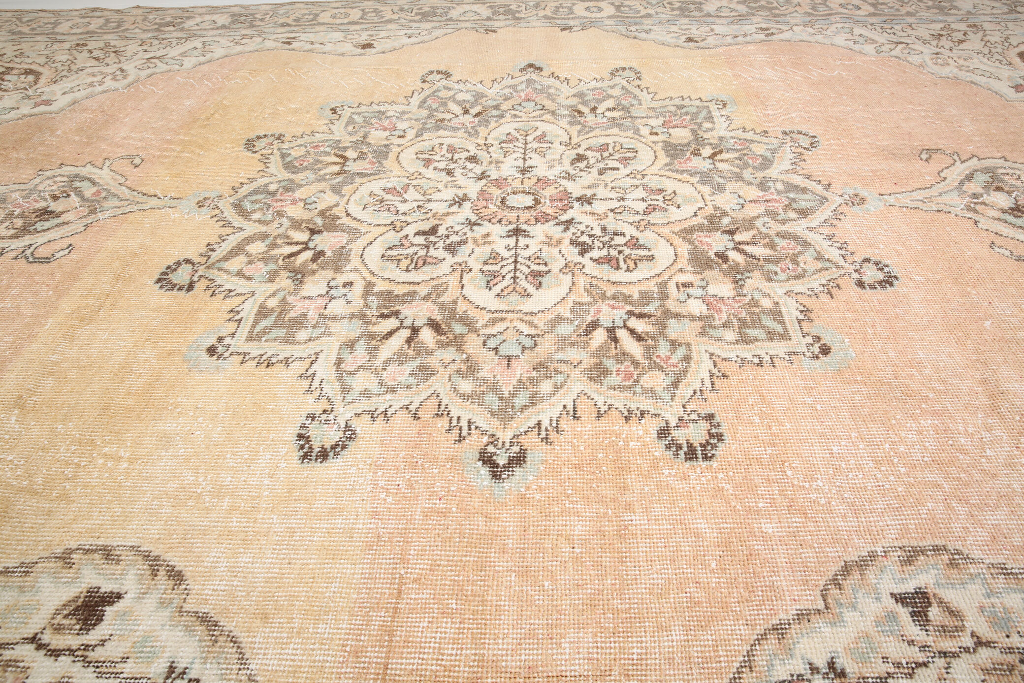 7x11 classic turkish vintage rug, vintage carpet rug 331x205cm