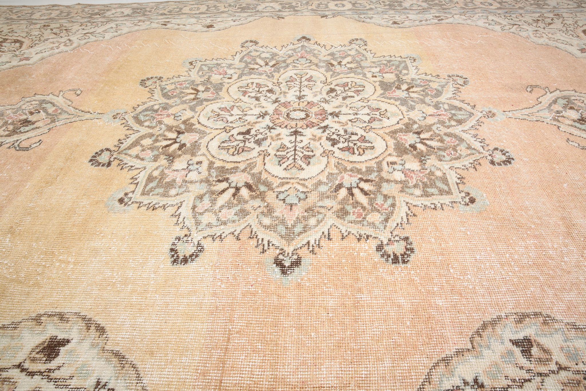 7x11 classic turkish vintage rug, vintage carpet rug 331x205cm