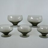 Set of 5 art deco design champagne glasses in smoked glass from the 30s and 40s