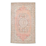 Tapis vintage oriental tons saumon et vert pastel, style faded 300x160