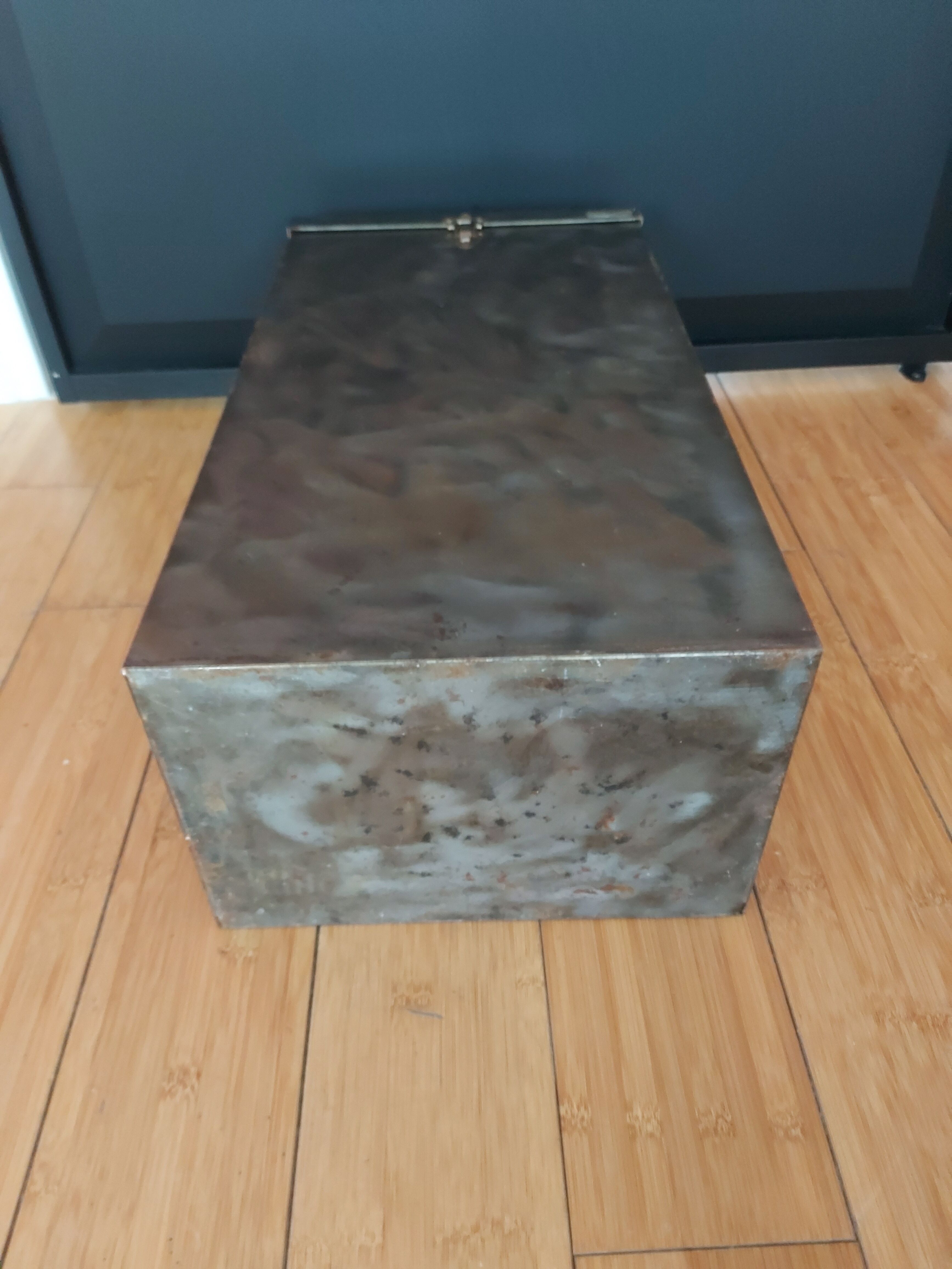 60-year-old metal storage box suspended folders 30x56X20 cm