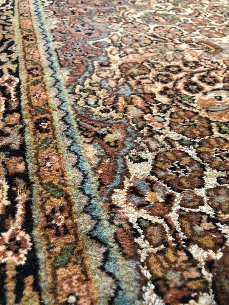 Pakistani silk rug