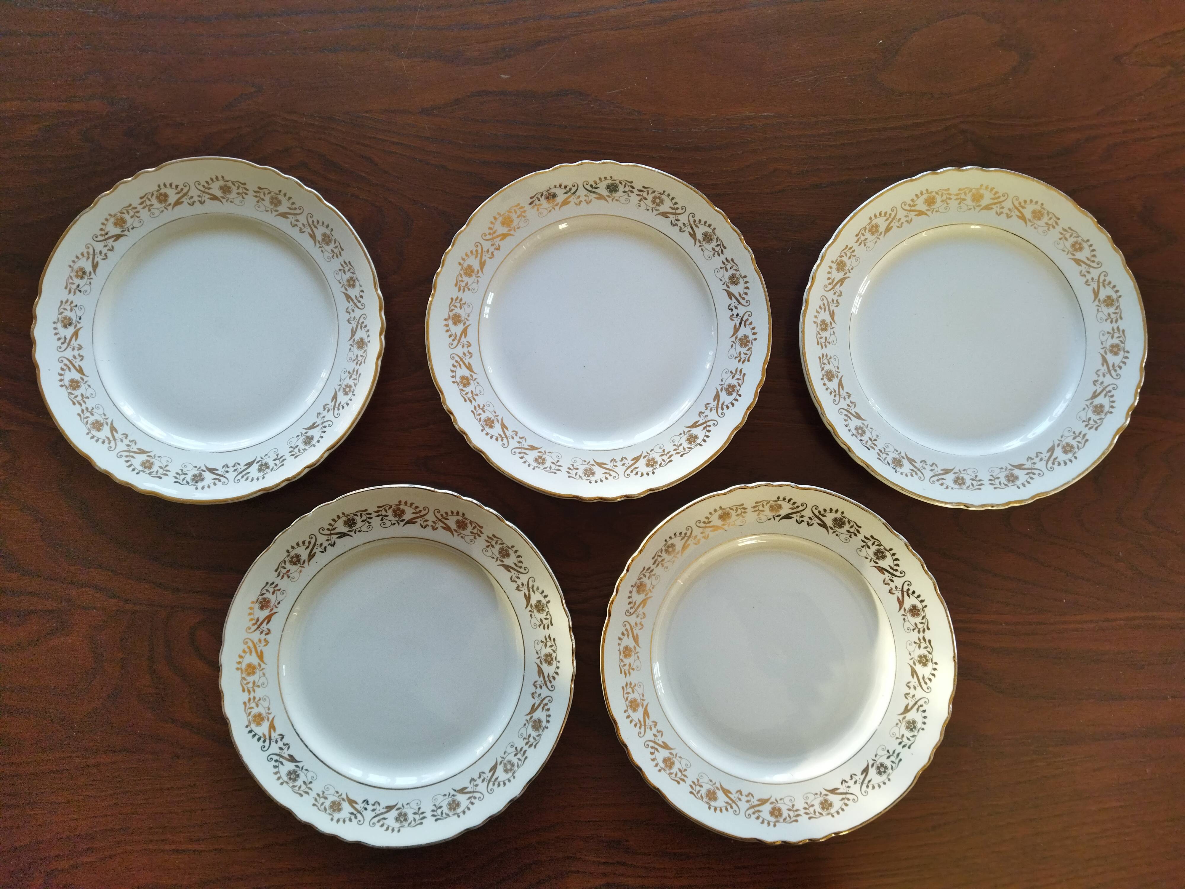 Flat plates Moulin des Loups