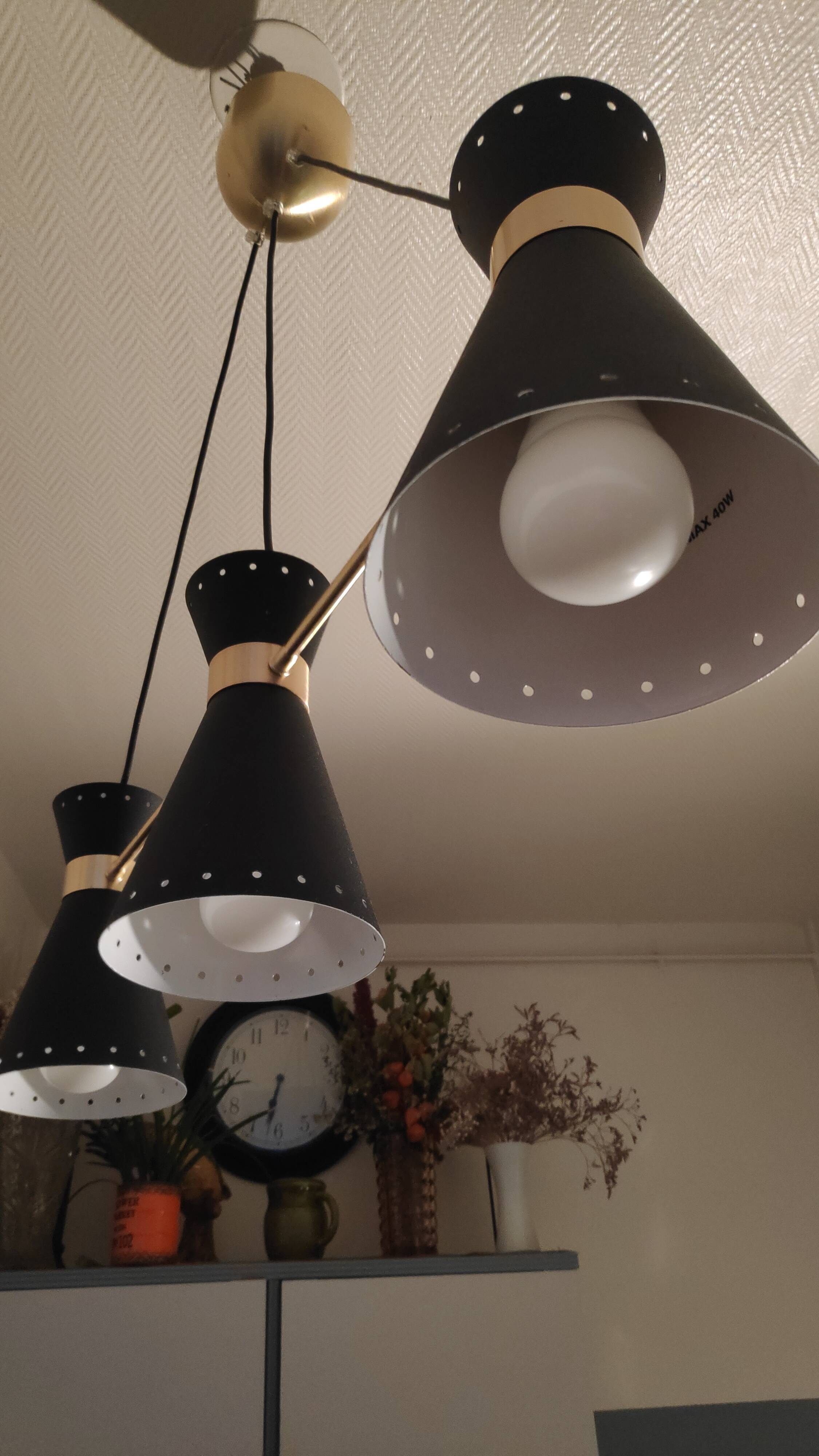 Lustre 3 diabolos en métal noir et doré