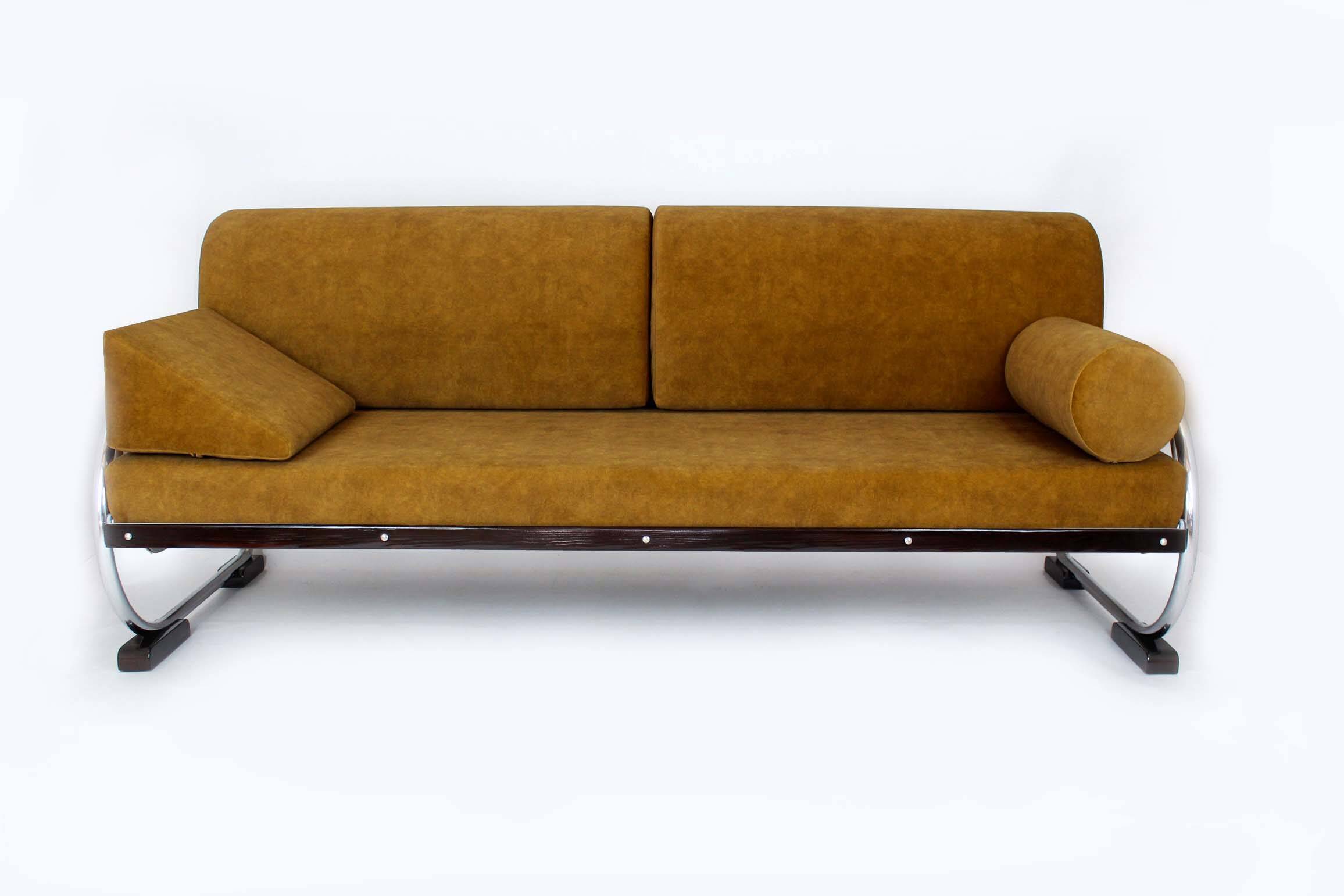 Restored Bauhaus Tubular Chrome and Steel Sofa from Hynek Gottwald, 1930s