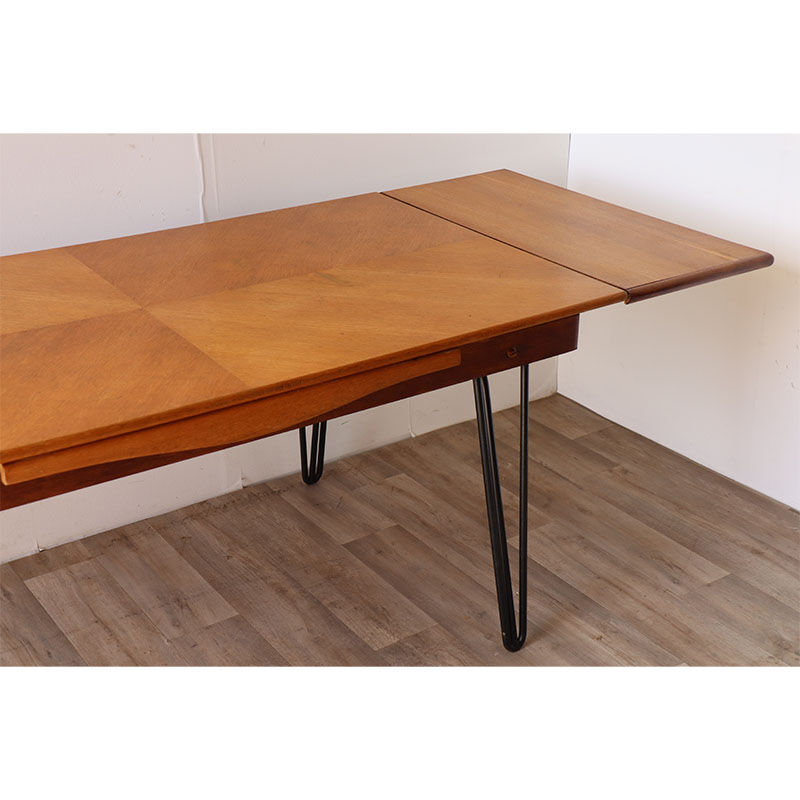 Vintage extendable dining table in wood and metal base, 1950