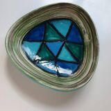 Mid-century pattern Vetrata vases and bowls by Aldo Londi for Bitossi Italy. Black, blue, orange and yellow on a brushed background.