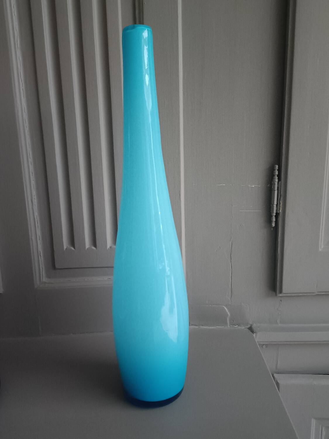 Blue opaline glass vase/soliflore