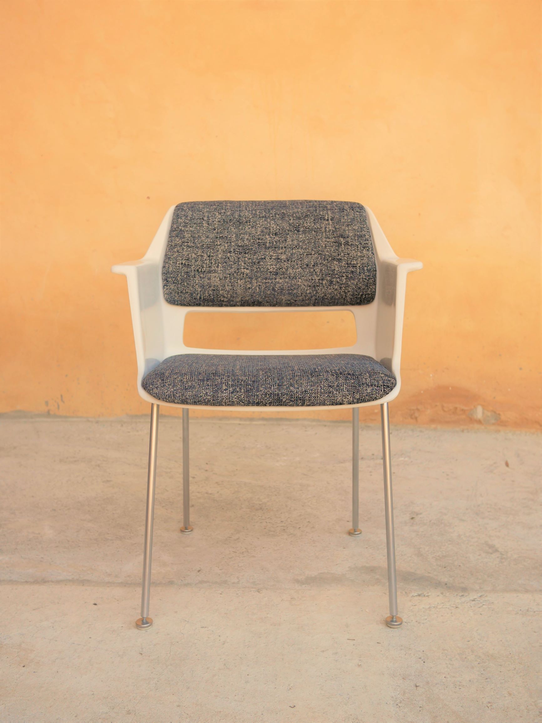 Vintage chair by A. R. Cordemeyer for Gispen Editions