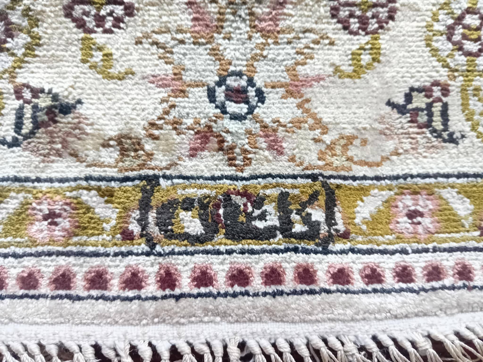Handmade silk cashmere rug 151x92cm