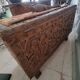 Coffre en bois exotique sculpté