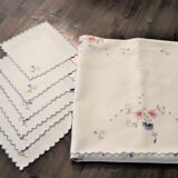Nappe carrée brodée main et 6 serviettes