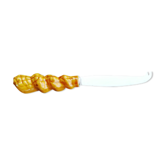 Ceramic cheese knife